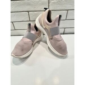 Nike Renew Run Women's Slip‎ On Pink Athleisure Shoes Size 10